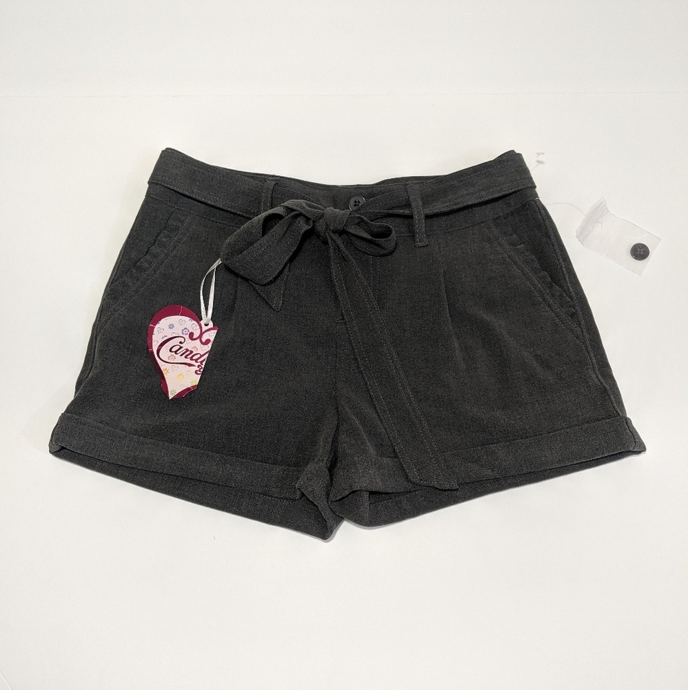 NWT Candies Gray Pleated Summer Shorts with Belt Stretch 12